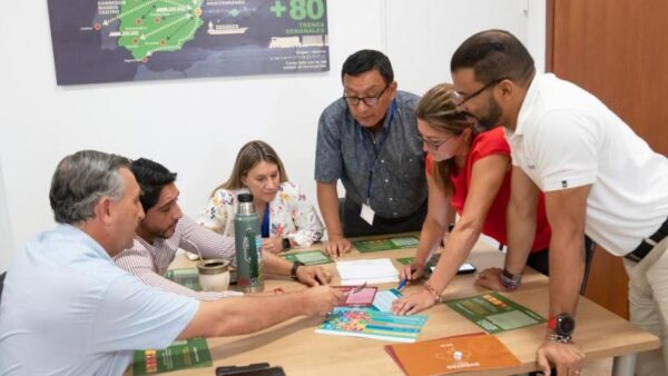 © UNCTAD/Gonzalo Ayala | Juan Garcia (third right) in a board game designed to raise awareness about port sustainability during an UNCTAD training.